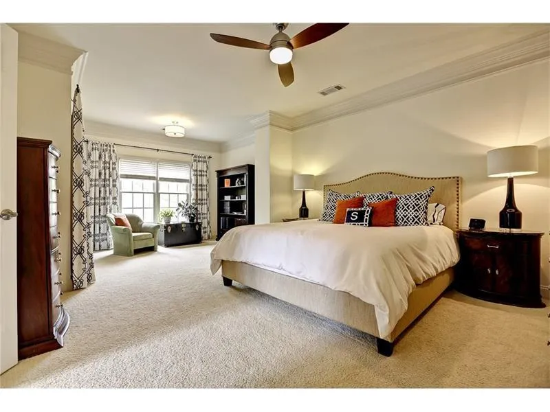 54 W Belle Isle Road, Atlanta, Georgia 30342, 3 Bedrooms Bedrooms, ,2 BathroomsBathrooms,Residential,Sold,54 W Belle Isle Road,5660492