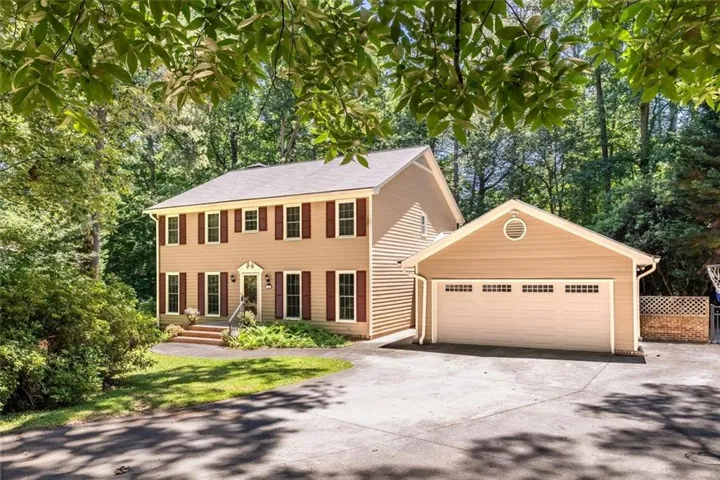 1942 Musket Court, Smoke Rise, Georgia 30087