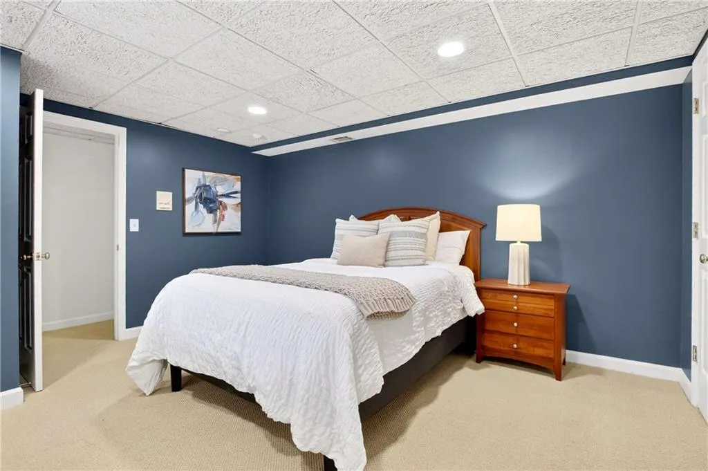 350 Spindle Court, Sandy Springs, Georgia 30350, 5 Bedrooms Bedrooms, ,4 BathroomsBathrooms,Residential,For Sale,350 Spindle Court,7725454