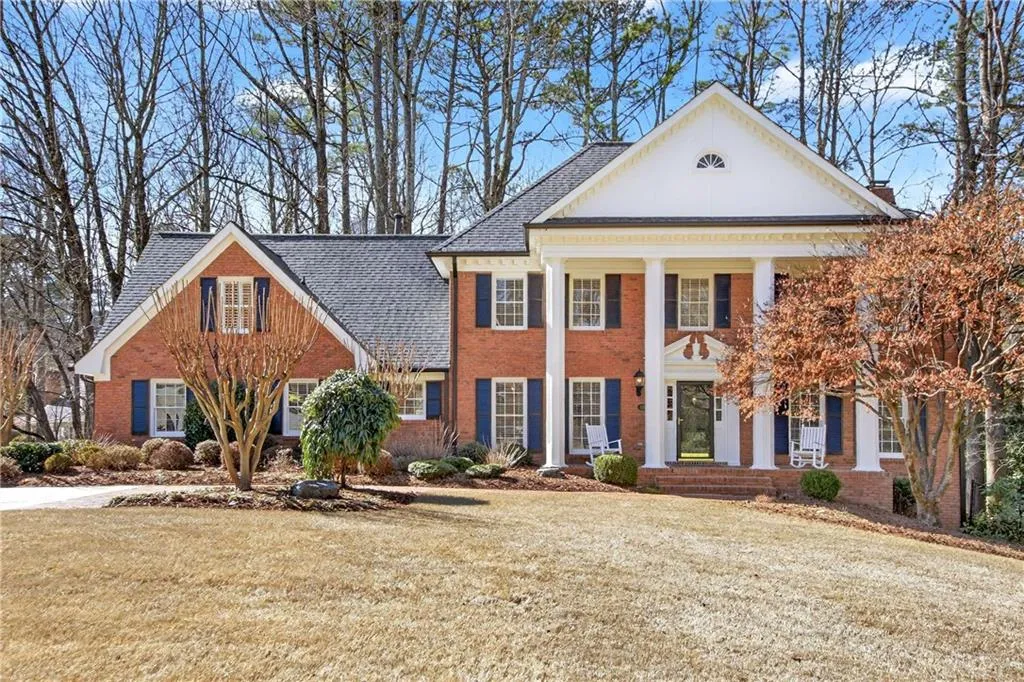 350 Spindle Court, Sandy Springs, Georgia 30350, 5 Bedrooms Bedrooms, ,4 BathroomsBathrooms,Residential,For Sale,350 Spindle Court,7725454