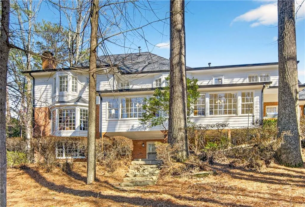 350 Spindle Court, Sandy Springs, Georgia 30350, 5 Bedrooms Bedrooms, ,4 BathroomsBathrooms,Residential,For Sale,350 Spindle Court,7725454