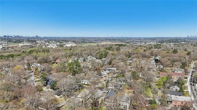 2108 Main Street, Atlanta, Georgia 30318, 4 Bedrooms Bedrooms, ,4 BathroomsBathrooms,Residential,For Sale,2108 Main Street,7633313