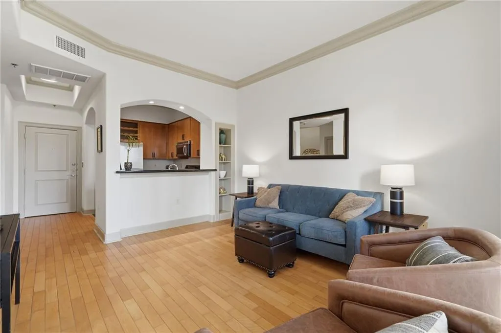 3445 Stratford Road Ne Unit 1005, Atlanta, Georgia 30326, 1 Bedroom Bedrooms, 0 ,1 BathroomBathrooms,Residential,For Sale,3445 Stratford Road Ne Unit 1005,7656129
