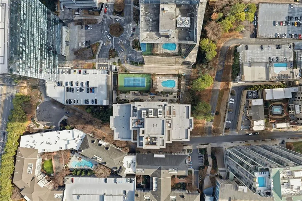 3445 Stratford Road Ne Unit 1005, Atlanta, Georgia 30326, 1 Bedroom Bedrooms, 0 ,1 BathroomBathrooms,Residential,For Sale,3445 Stratford Road Ne Unit 1005,7656129