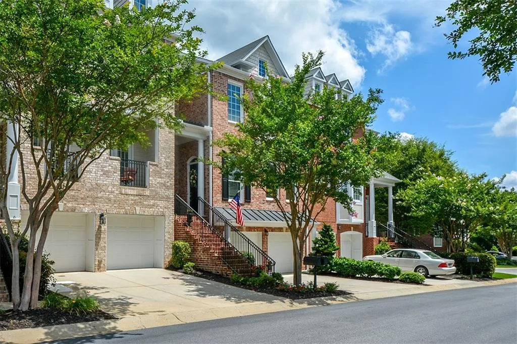 3019 Riverstone Trail, Atlanta, Georgia 30339, 3 Bedrooms Bedrooms, ,3 BathroomsBathrooms,Residential,Sold,3019 Riverstone Trail,5864220