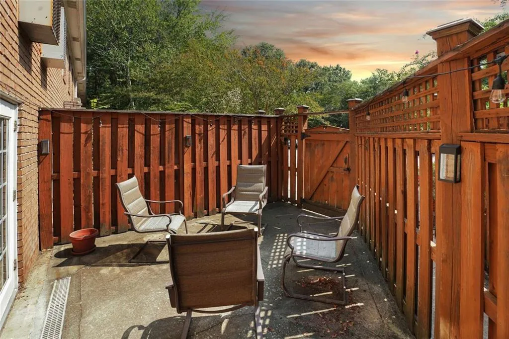 1101 Collier Road Nw Unit D6, Atlanta, Georgia 30318, 2 Bedrooms Bedrooms, ,1 BathroomBathrooms,Residential,For Sale,1101 Collier Road Nw Unit D6,7656295 1101 Collier Road Nw Unit D6, Atlanta, Georgia 30318, 2 Bedrooms Bedrooms, ,1 BathroomBathrooms,Residential,For Sale,1101 Collier Road Nw Unit D6,7656295