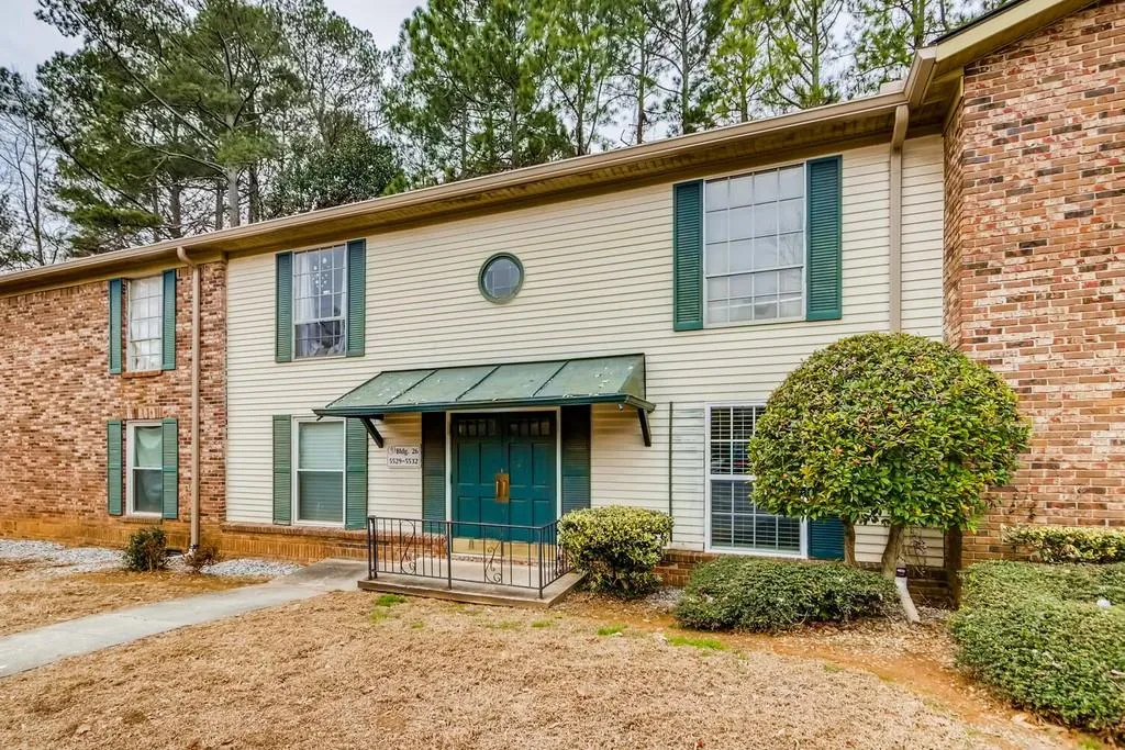 5532 Kingsport Drive, Atlanta, Georgia 30342, 2 Bedrooms Bedrooms, ,1 BathroomBathrooms,Residential,Sold,5532 Kingsport Drive,6822638