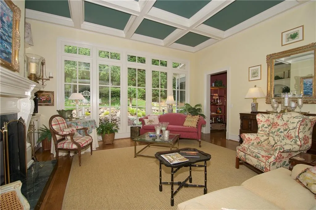 545 River Chase Point, Atlanta, Georgia 30328, 3 Bedrooms Bedrooms, ,3 BathroomsBathrooms,Residential,Sold,545 River Chase Point,6080093