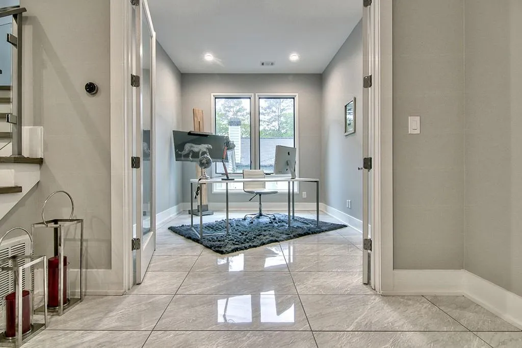 1191 Kingsley Circle Ne, Atlanta, Georgia 30324, 5 Bedrooms Bedrooms, ,4 BathroomsBathrooms,Residential,Sold,1191 Kingsley Circle Ne,6093758