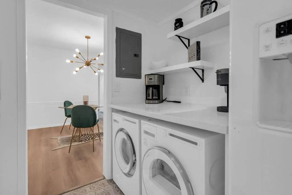 6851 Roswell Road Unit H-31, Sandy Springs, Georgia 30328, 2 Bedrooms Bedrooms, ,2 BathroomsBathrooms,Residential,Sold,6851 Roswell Road Unit H-31,7192278