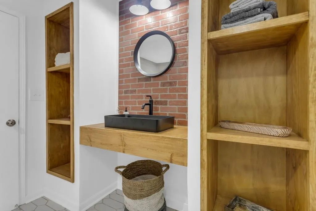 6851 Roswell Road Unit H-31, Sandy Springs, Georgia 30328, 2 Bedrooms Bedrooms, ,2 BathroomsBathrooms,Residential,Sold,6851 Roswell Road Unit H-31,7192278