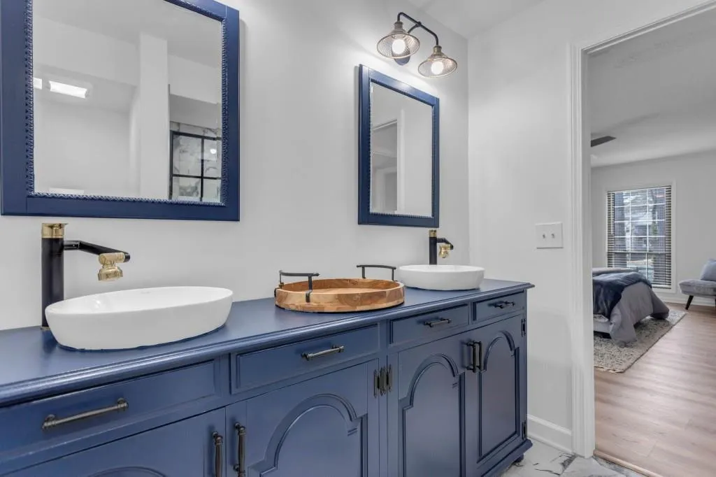 6851 Roswell Road Unit H-31, Sandy Springs, Georgia 30328, 2 Bedrooms Bedrooms, ,2 BathroomsBathrooms,Residential,Sold,6851 Roswell Road Unit H-31,7192278