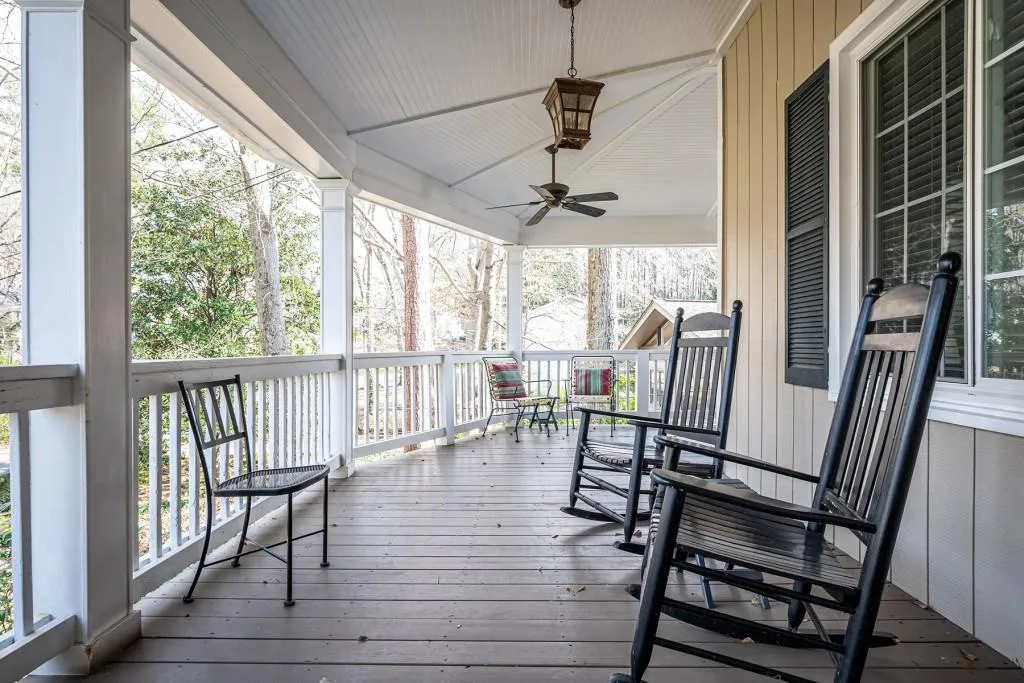 1135 Old Woodbine Road, Atlanta, Georgia 30319, 5 Bedrooms Bedrooms, ,3 BathroomsBathrooms,Residential,Sold,1135 Old Woodbine Road,6995283