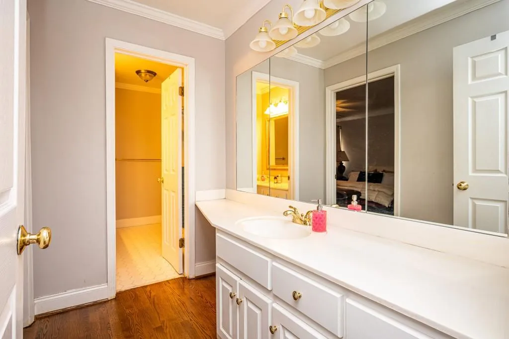 1135 Old Woodbine Road, Atlanta, Georgia 30319, 5 Bedrooms Bedrooms, ,3 BathroomsBathrooms,Residential,Sold,1135 Old Woodbine Road,6995283