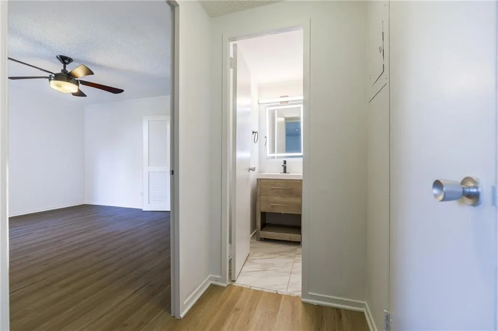 2965 Pharr Court South Nw Unit 503, Atlanta, Georgia 30305, 1 Bedroom Bedrooms, ,1 BathroomBathrooms,Residential,For Sale,2965 Pharr Court South Nw Unit 503,7550812