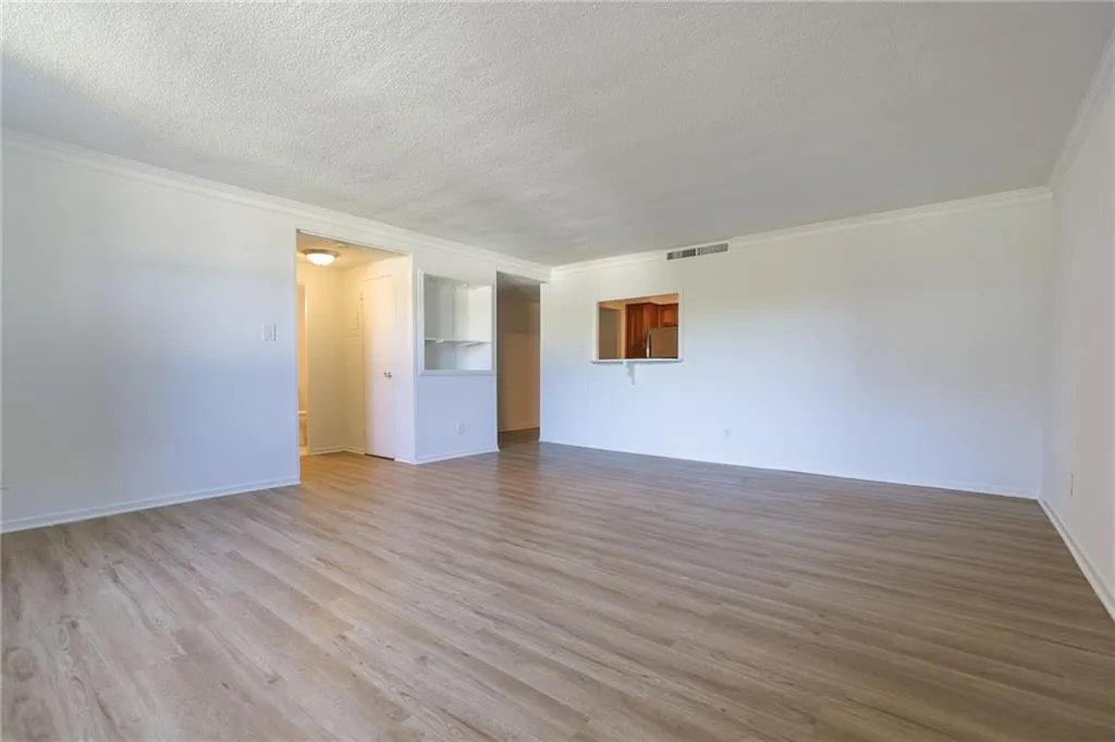 2965 Pharr Court South Nw Unit 503, Atlanta, Georgia 30305, 1 Bedroom Bedrooms, ,1 BathroomBathrooms,Residential,For Sale,2965 Pharr Court South Nw Unit 503,7550812