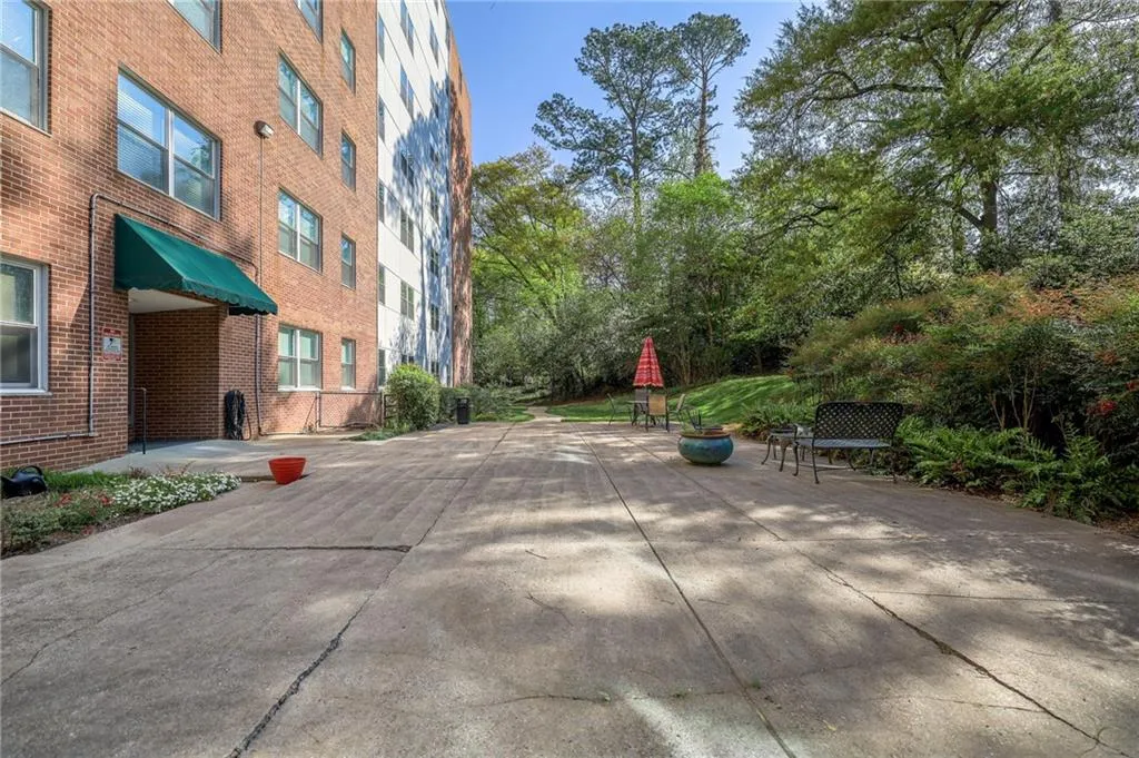 2965 Pharr Court South Nw Unit 503, Atlanta, Georgia 30305, 1 Bedroom Bedrooms, ,1 BathroomBathrooms,Residential,For Sale,2965 Pharr Court South Nw Unit 503,7550812