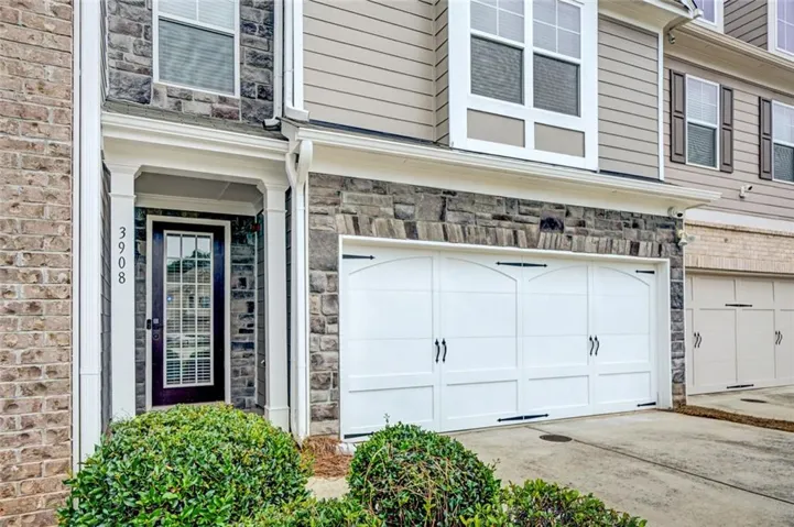 3908 Augustine Place, Rex, Georgia 30273