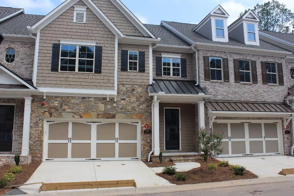 1008 Bergeron Place Unit 1008, Sandy Springs, Georgia 30328, 3 Bedrooms Bedrooms, ,2 BathroomsBathrooms,Residential,Sold,1008 Bergeron Place Unit 1008,5392412