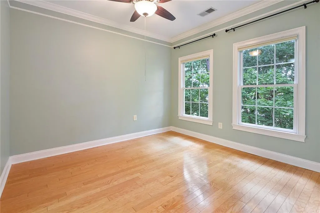 5415 Northland Drive Unit 306, Atlanta, Georgia 30342, 2 Bedrooms Bedrooms, ,2 BathroomsBathrooms,Residential,Sold,5415 Northland Drive Unit 306,6597723