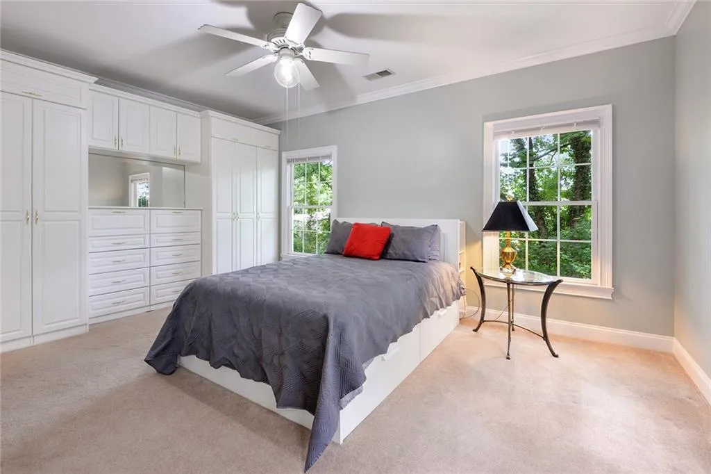 5415 Northland Drive Unit 306, Atlanta, Georgia 30342, 2 Bedrooms Bedrooms, ,2 BathroomsBathrooms,Residential,Sold,5415 Northland Drive Unit 306,6597723
