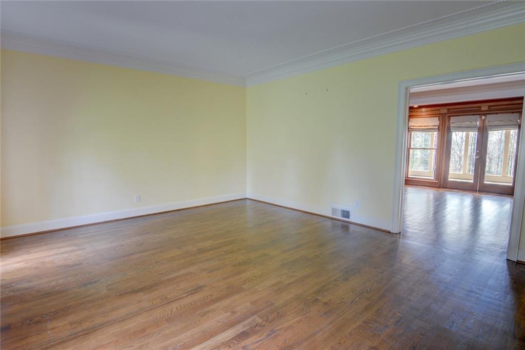 8730 The 5th Green, Sandy Springs, Georgia 30350, 6 Bedrooms Bedrooms, ,4 BathroomsBathrooms,Residential,Sold,8730 The 5th Green,7313318