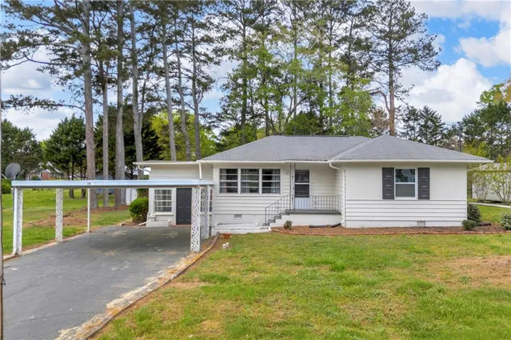 58 Andrew Jackson Street, Commerce, Georgia 30529