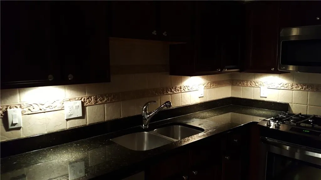 6980 Roswell Road Unit C7, Atlanta, Georgia 30328, 2 Bedrooms Bedrooms, ,1 BathroomBathrooms,Residential,Sold,6980 Roswell Road Unit C7,5719015