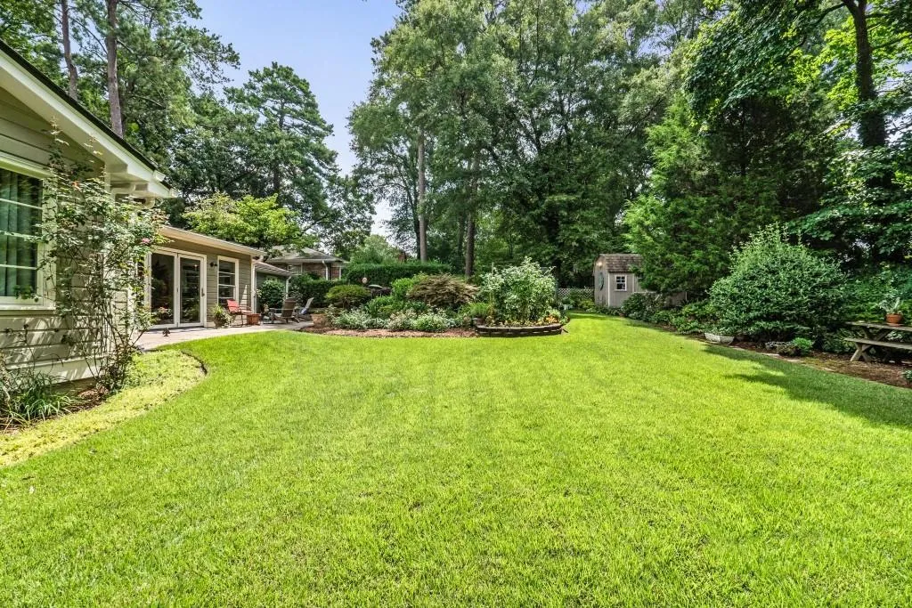 107 Osner Drive, Atlanta, Georgia 30342, 3 Bedrooms Bedrooms, ,2 BathroomsBathrooms,Residential,Sold,107 Osner Drive,7093710