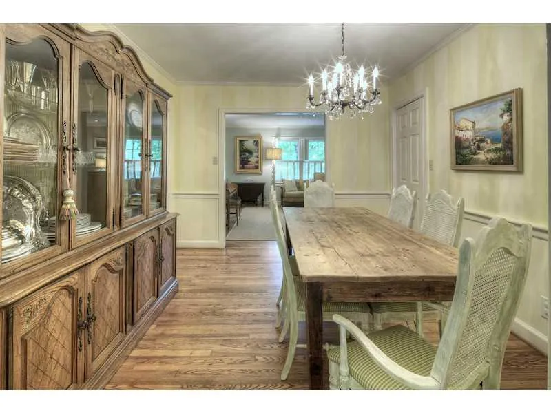 945 Northcliffe Drive, Atlanta, Georgia 30318, 4 Bedrooms Bedrooms, ,4 BathroomsBathrooms,Residential,Sold,945 Northcliffe Drive,5656767