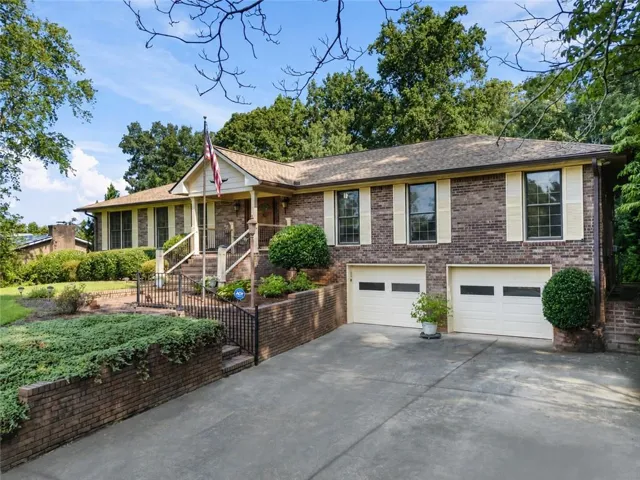 2950 Foothill Trail, Marietta, Georgia 30066