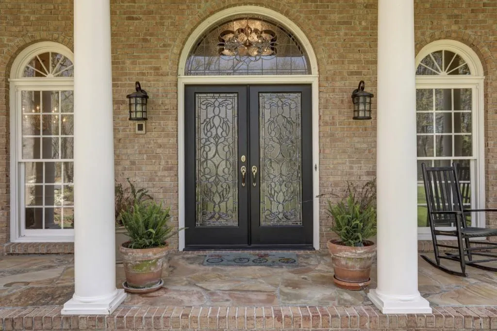 1585 Masters Club Drive, Sandy Springs, Georgia 30350, 5 Bedrooms Bedrooms, ,4 BathroomsBathrooms,Residential,Sold,1585 Masters Club Drive,6534229