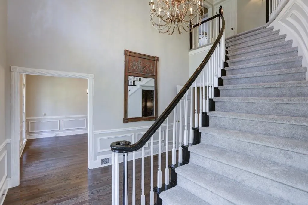 1585 Masters Club Drive, Sandy Springs, Georgia 30350, 5 Bedrooms Bedrooms, ,4 BathroomsBathrooms,Residential,Sold,1585 Masters Club Drive,6534229