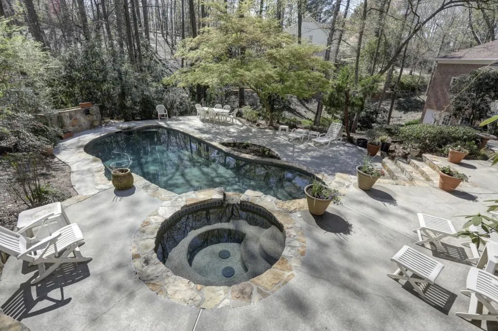 1585 Masters Club Drive, Sandy Springs, Georgia 30350, 5 Bedrooms Bedrooms, ,4 BathroomsBathrooms,Residential,Sold,1585 Masters Club Drive,6534229