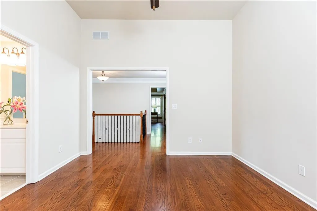 206 Mount Vernon Cove, Atlanta, Georgia 30328, 5 Bedrooms Bedrooms, ,4 BathroomsBathrooms,Residential,Sold,206 Mount Vernon Cove,7386343