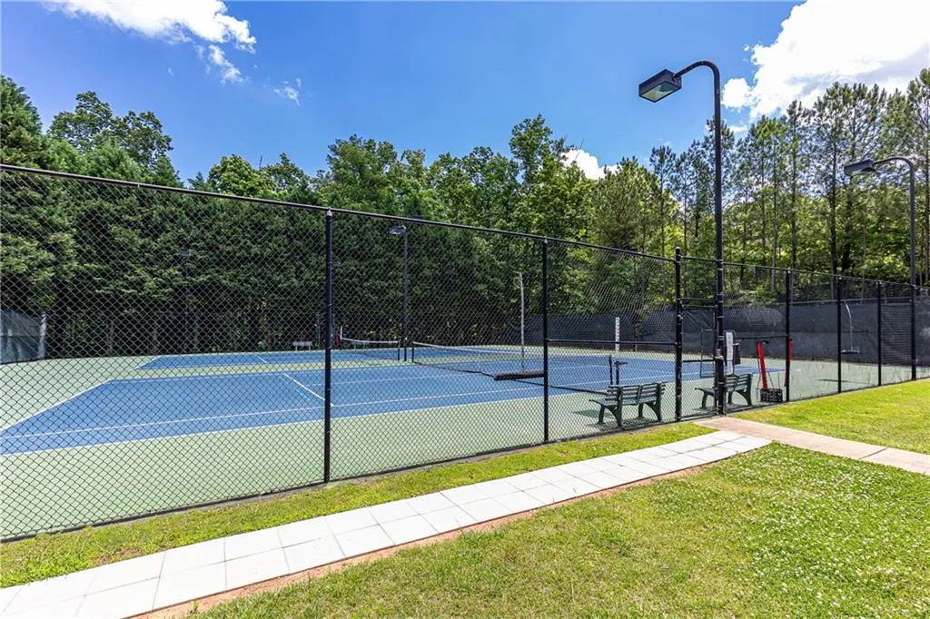 206 Mount Vernon Cove, Atlanta, Georgia 30328, 5 Bedrooms Bedrooms, ,4 BathroomsBathrooms,Residential,Sold,206 Mount Vernon Cove,7386343