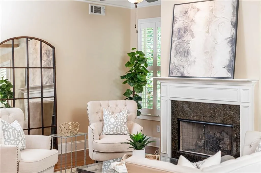 206 Mount Vernon Cove, Atlanta, Georgia 30328, 5 Bedrooms Bedrooms, ,4 BathroomsBathrooms,Residential,Sold,206 Mount Vernon Cove,7386343