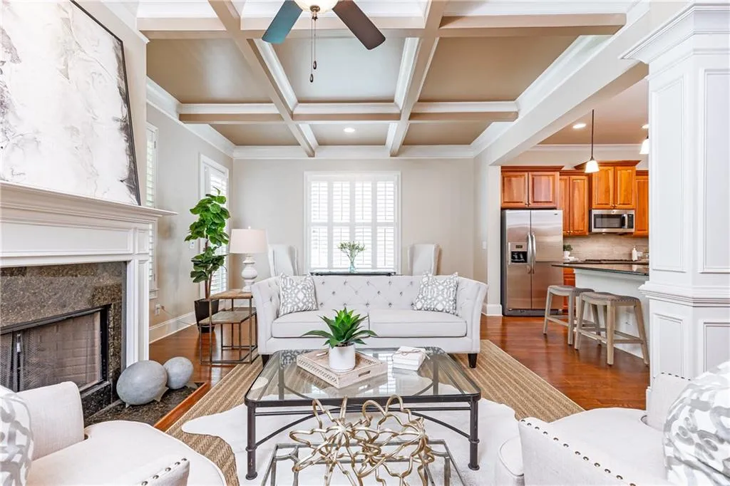 206 Mount Vernon Cove, Atlanta, Georgia 30328, 5 Bedrooms Bedrooms, ,4 BathroomsBathrooms,Residential,Sold,206 Mount Vernon Cove,7386343