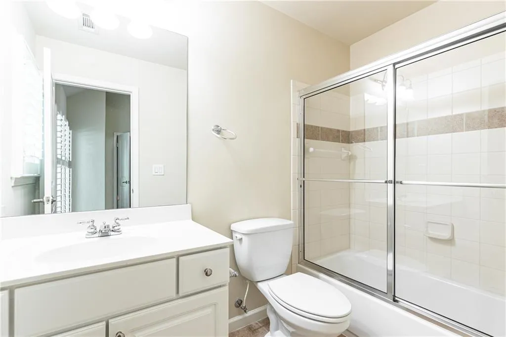 206 Mount Vernon Cove, Atlanta, Georgia 30328, 5 Bedrooms Bedrooms, ,4 BathroomsBathrooms,Residential,Sold,206 Mount Vernon Cove,7386343