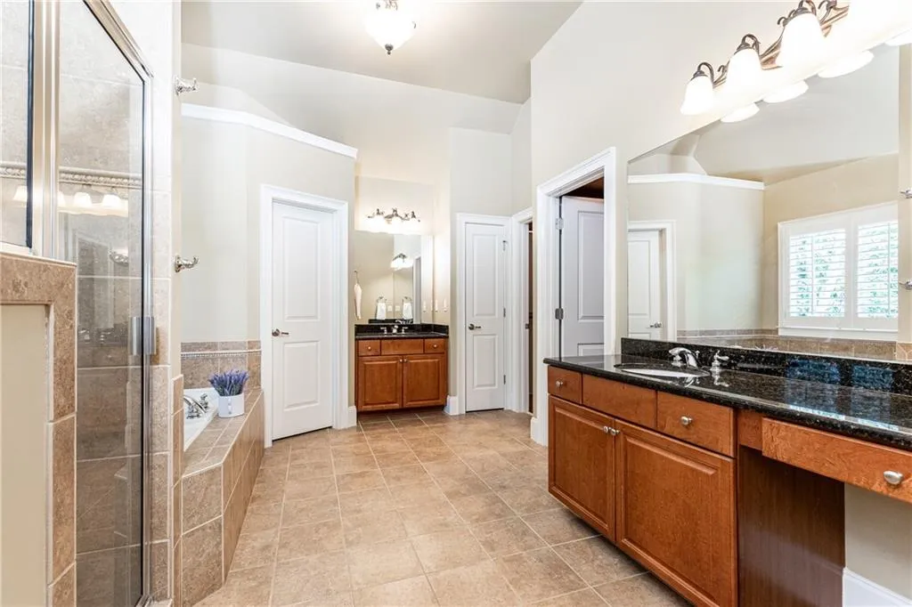 206 Mount Vernon Cove, Atlanta, Georgia 30328, 5 Bedrooms Bedrooms, ,4 BathroomsBathrooms,Residential,Sold,206 Mount Vernon Cove,7386343