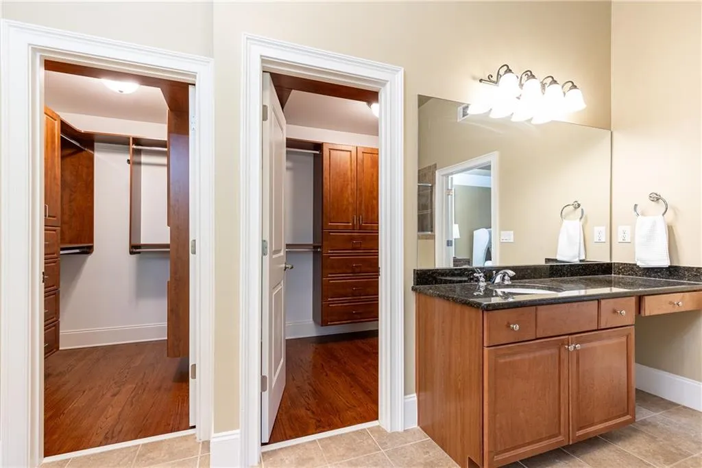 206 Mount Vernon Cove, Atlanta, Georgia 30328, 5 Bedrooms Bedrooms, ,4 BathroomsBathrooms,Residential,Sold,206 Mount Vernon Cove,7386343
