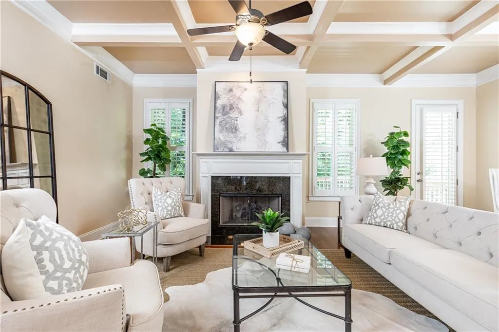 206 Mount Vernon Cove, Atlanta, Georgia 30328, 5 Bedrooms Bedrooms, ,4 BathroomsBathrooms,Residential,Sold,206 Mount Vernon Cove,7386343