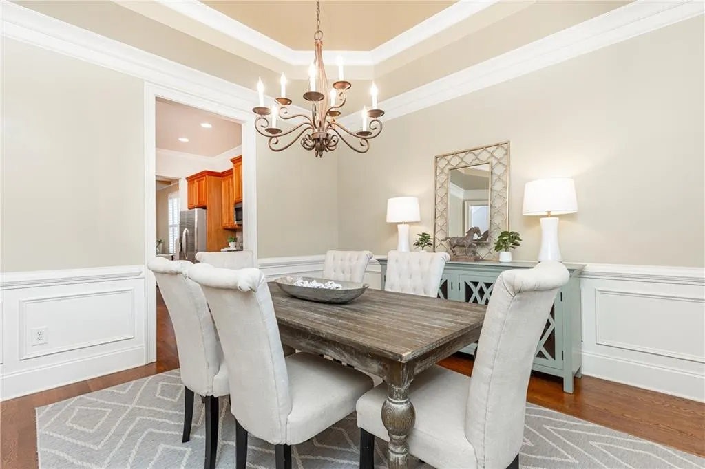 206 Mount Vernon Cove, Atlanta, Georgia 30328, 5 Bedrooms Bedrooms, ,4 BathroomsBathrooms,Residential,Sold,206 Mount Vernon Cove,7386343