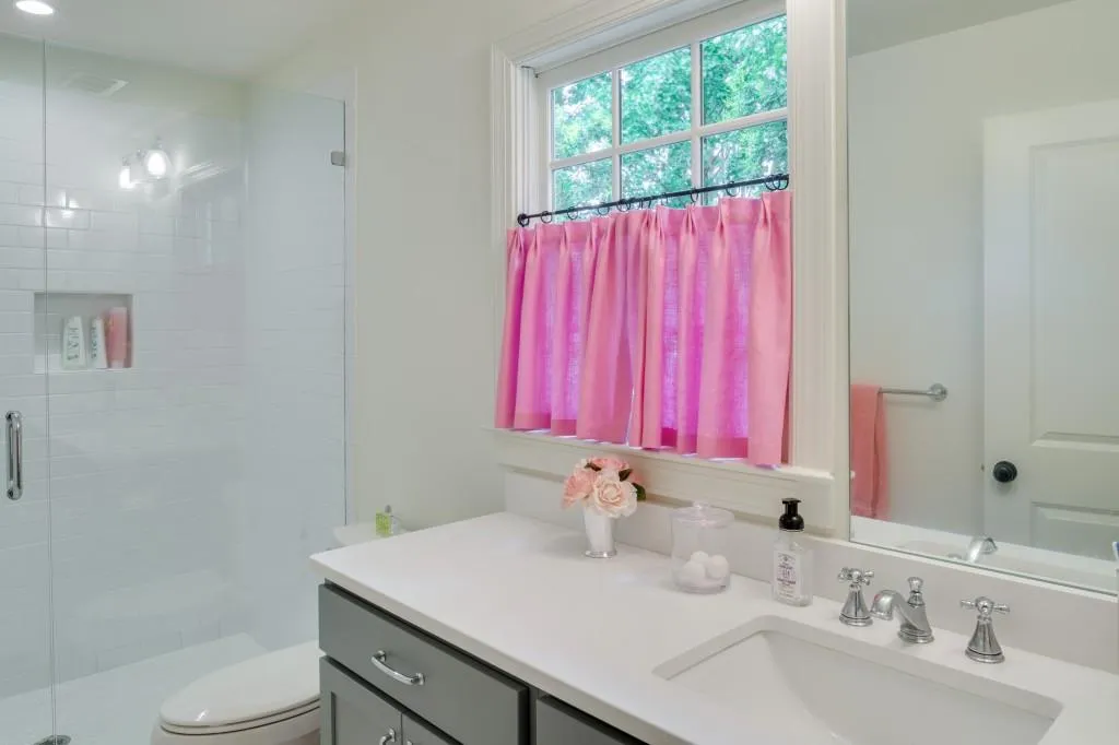 4800 Huntley Drive, Sandy Springs, Georgia 30342, 5 Bedrooms Bedrooms, ,5 BathroomsBathrooms,Residential,Sold,4800 Huntley Drive,6023146