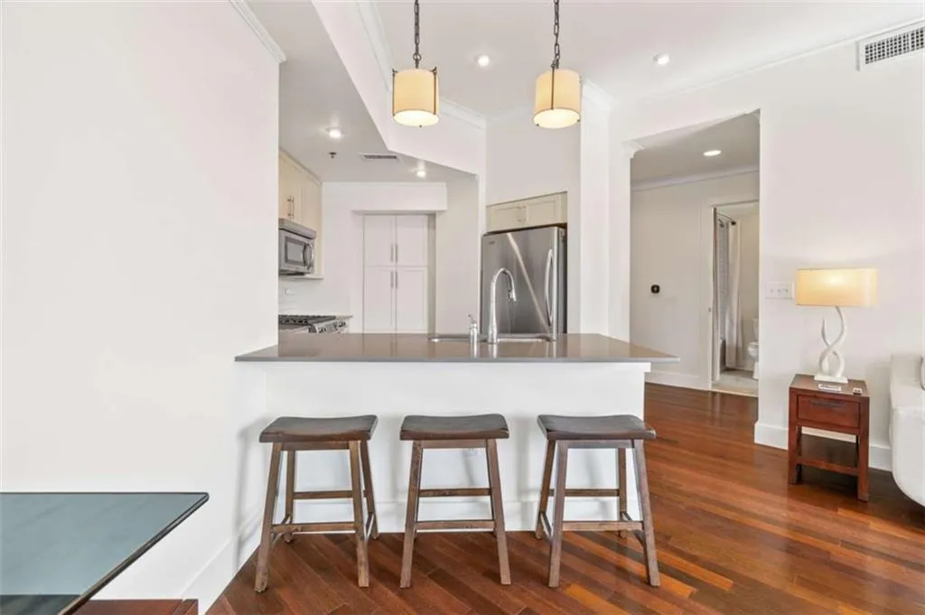 1100 Howell Mill Road Unit 613, Atlanta, Georgia 30318, 2 Bedrooms Bedrooms, 0 ,2 BathroomsBathrooms,Residential,For Sale,1100 Howell Mill Road Unit 613,7775406