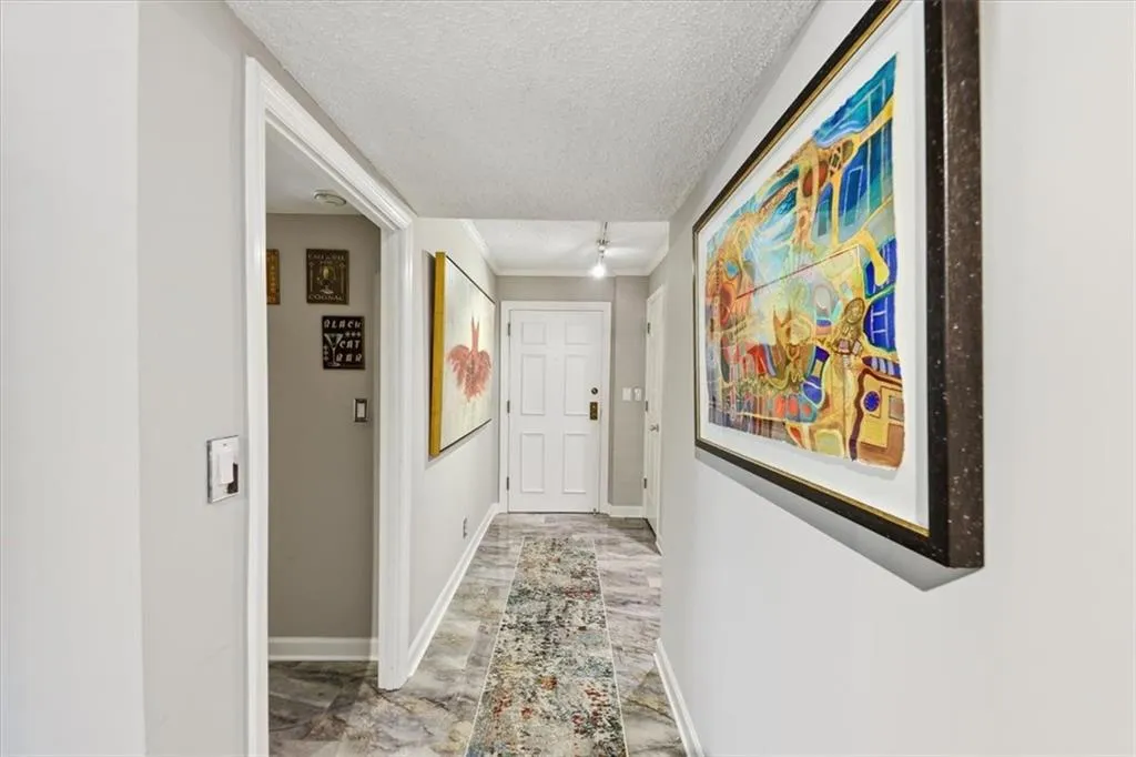 3530 Piedmont Road Ne Unit F2, Atlanta, Georgia 30305, 2 Bedrooms Bedrooms, 0 ,2 BathroomsBathrooms,Residential,Sold,3530 Piedmont Road Ne Unit F2,7707340