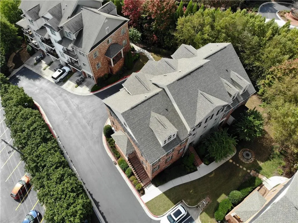220 Le Gran View, Atlanta, Georgia 30328, 2 Bedrooms Bedrooms, ,2 BathroomsBathrooms,Residential,Sold,220 Le Gran View,6593547