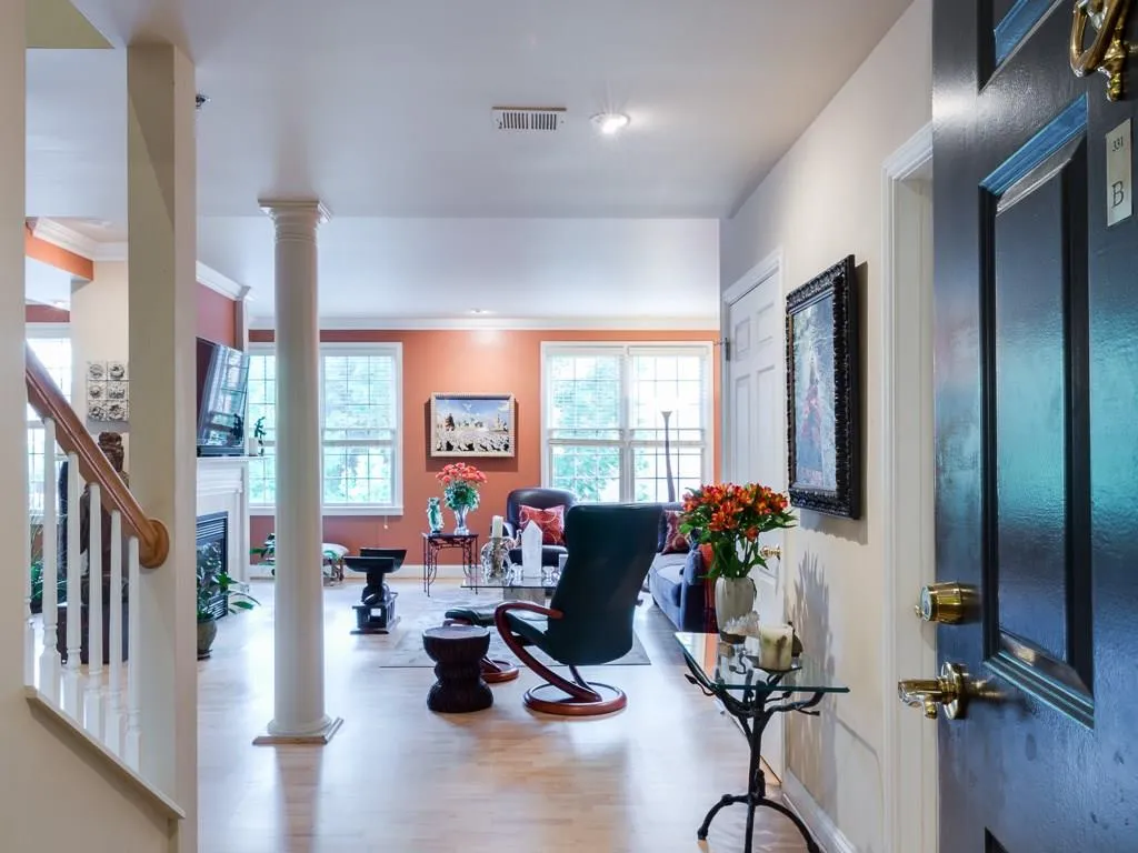 1735 Peachtree Street Ne Unit 331, Atlanta, Georgia 30309, 2 Bedrooms Bedrooms, ,2 BathroomsBathrooms,Residential,Sold,1735 Peachtree Street Ne Unit 331,5584827