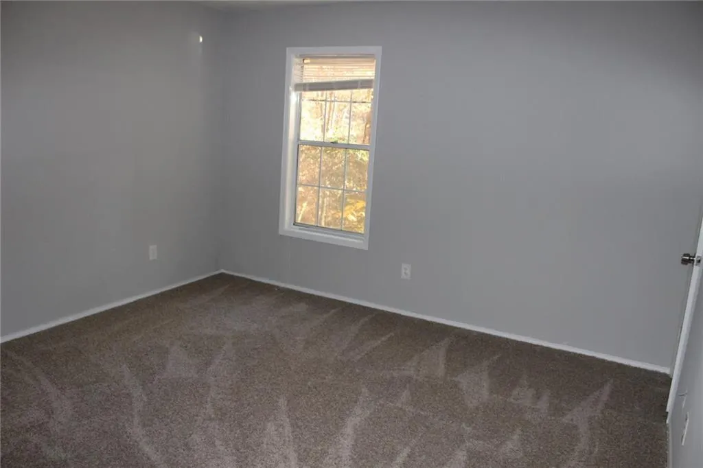 1406 Vicksburg Place, Dunwoody, Georgia 30350, 2 Bedrooms Bedrooms, ,2 BathroomsBathrooms,Residential,Sold,1406 Vicksburg Place,5775097