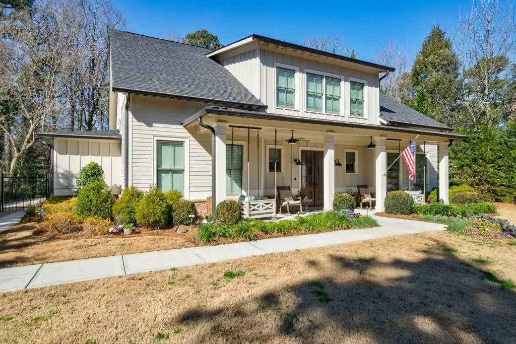 6436 Wright Road, Sandy Springs, Georgia 30328, 5 Bedrooms Bedrooms, ,6 BathroomsBathrooms,Residential,Sold,6436 Wright Road,6836920